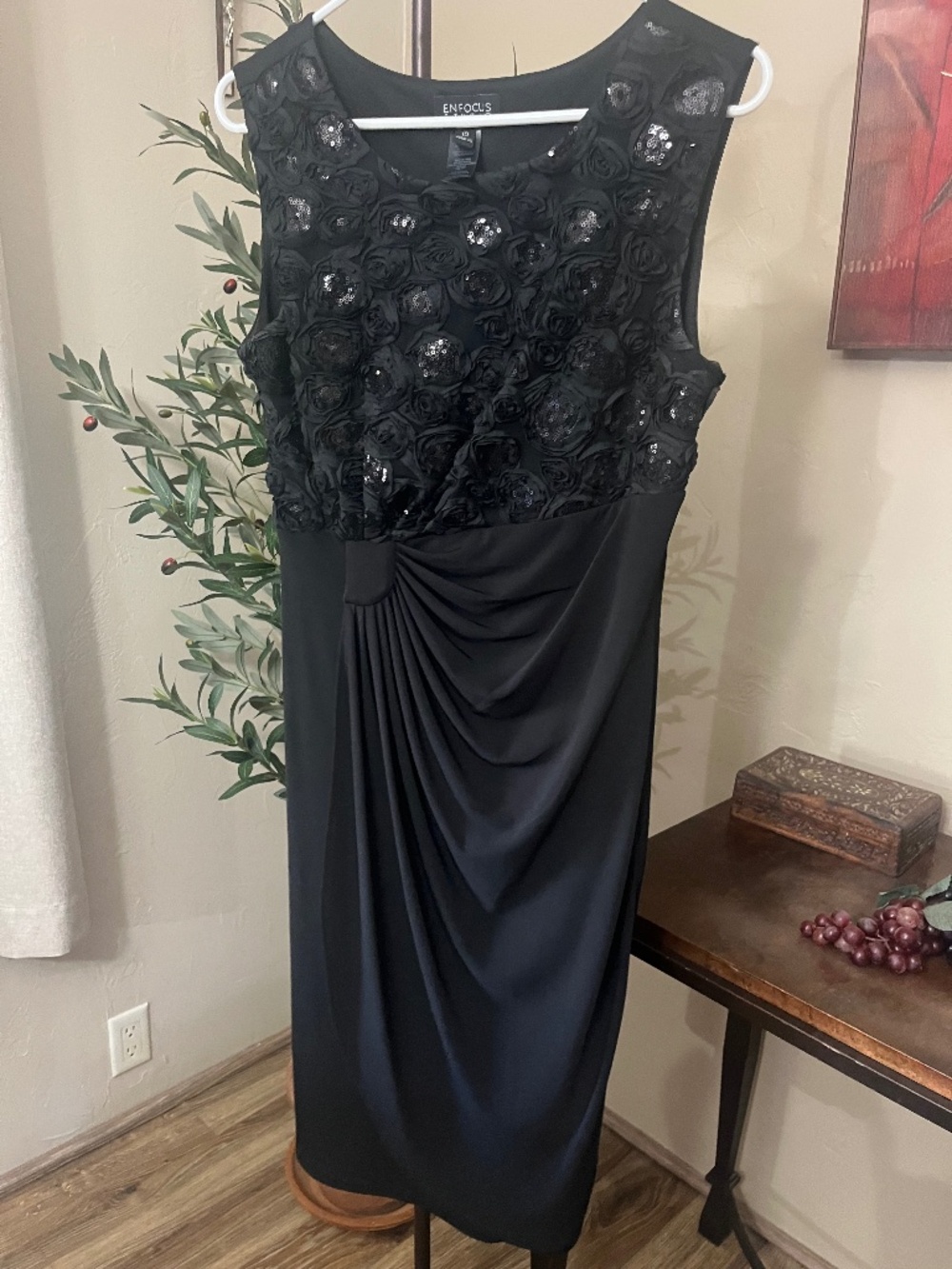 En Focus Sequin Rosette Embellished Dress